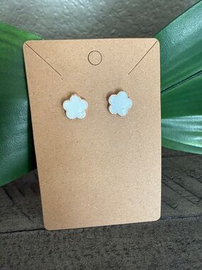 White Flower Stud Earrings - Gold Trim